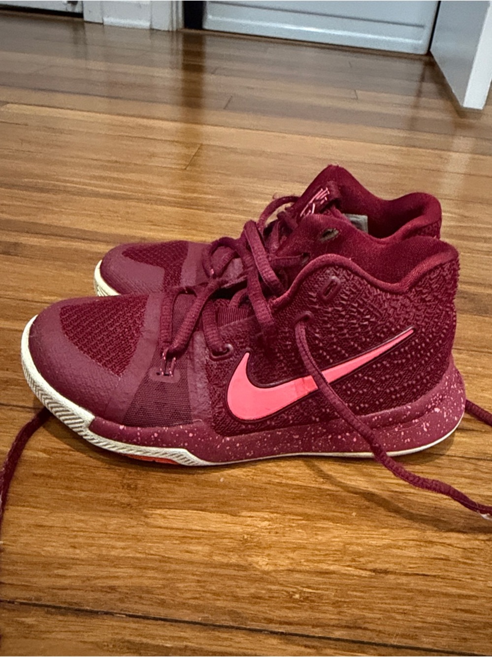 Nike Kyrie 3 'Hot Punch' Kids 12C